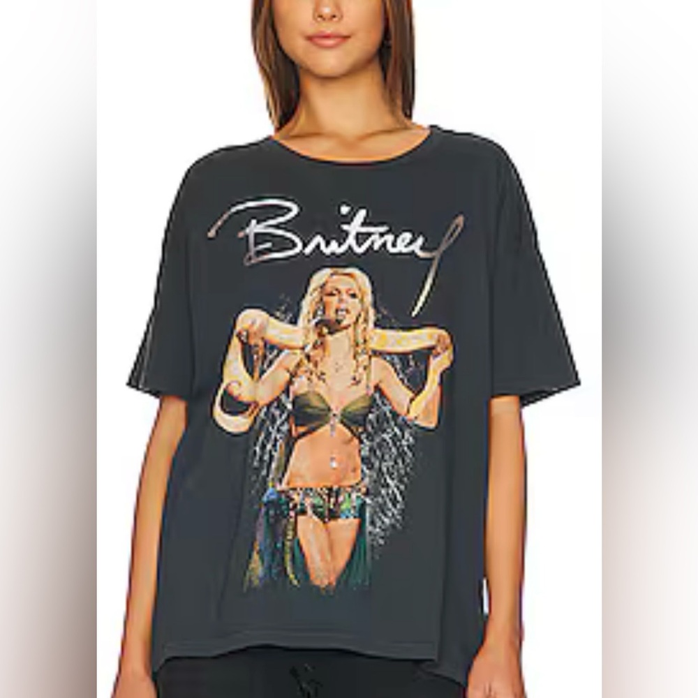 Daydreamer tee